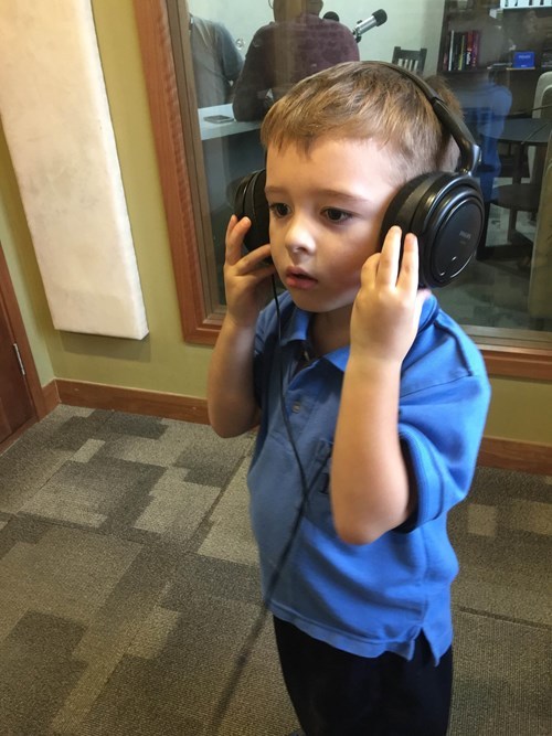 Early Childhood students visit BFM Radio