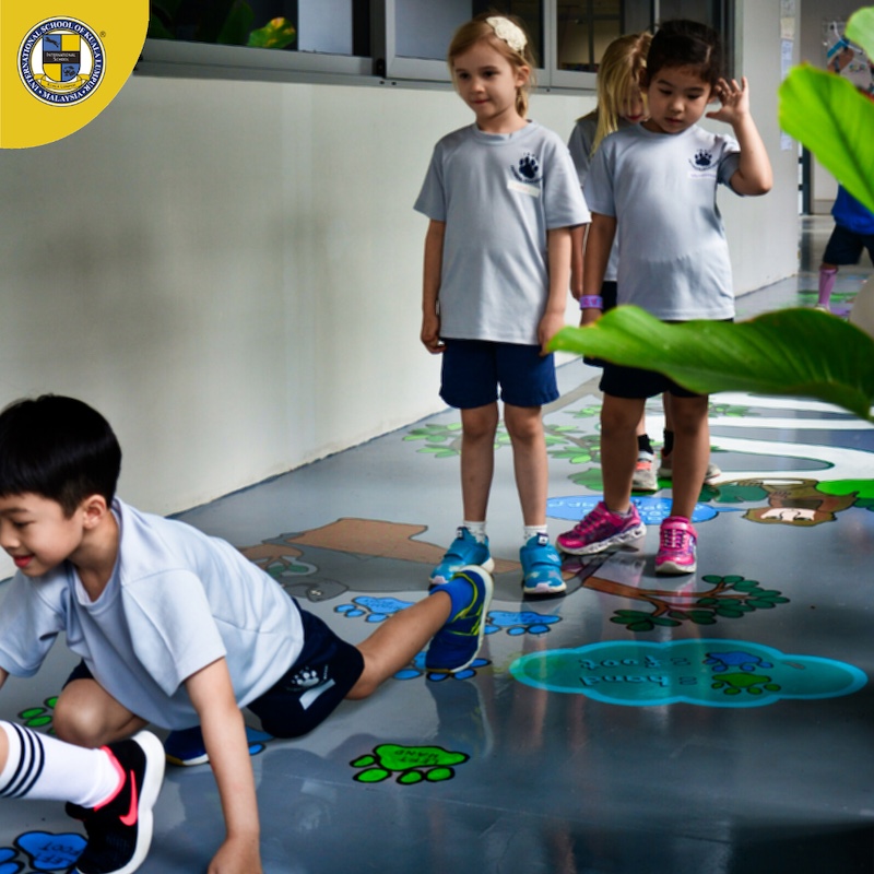 Grade 1 students experiencing sensory paths