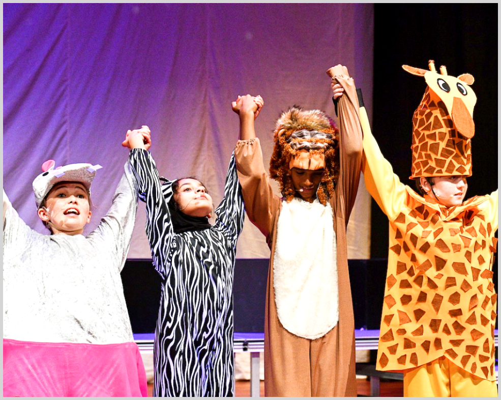 ES-MadagascarMusical-T