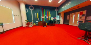 hs-music-classroom