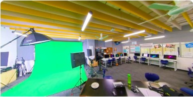 ISKL High School Publication Classroom