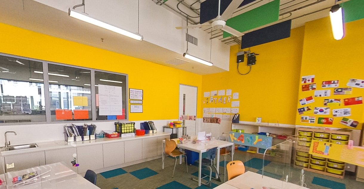 ES elementary school grade 3 classroom