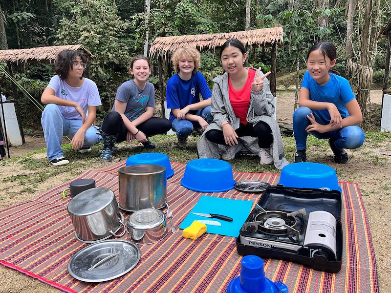 camping with friends