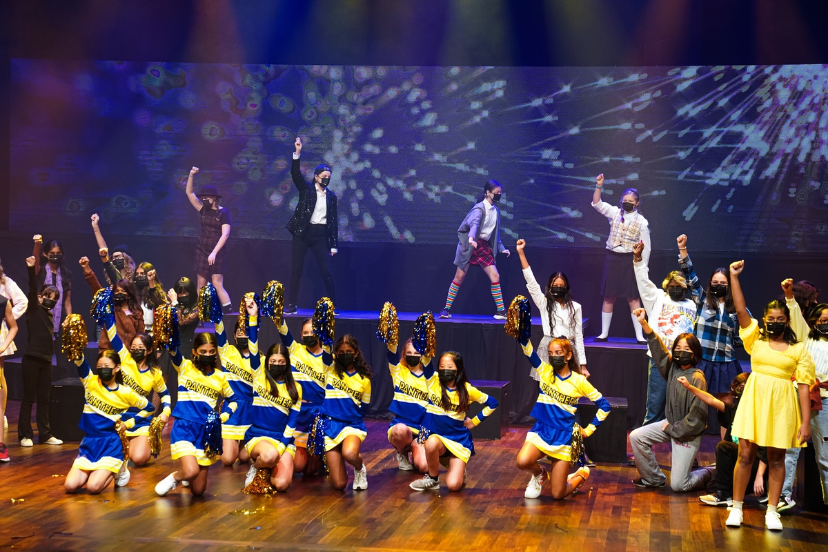 HS Musical Jr Cheer performance