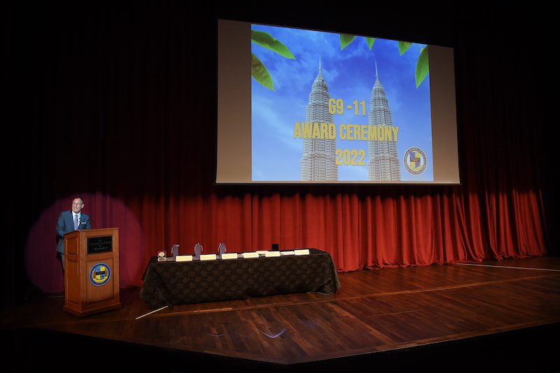 Jeff Farrington at the students award ceremony