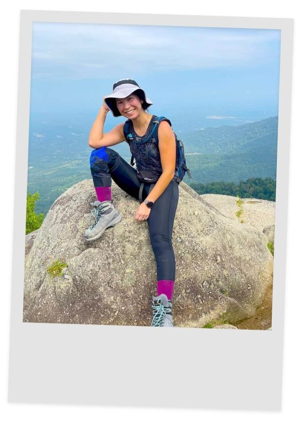 Alexandra-Chan-Hiking