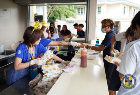 ISKL Parent Association Pac Shack Volunteers