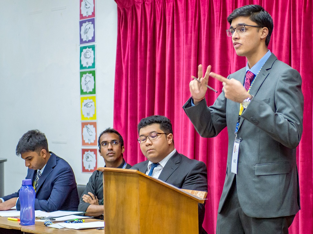 Students during SEA Forensics debate