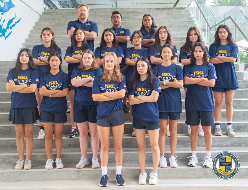 ISKL Varsity Girls Swimming 2022 Team