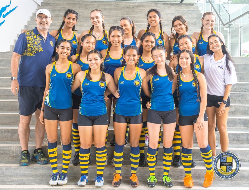 ISKL Varsity Girls Touch Team 2023